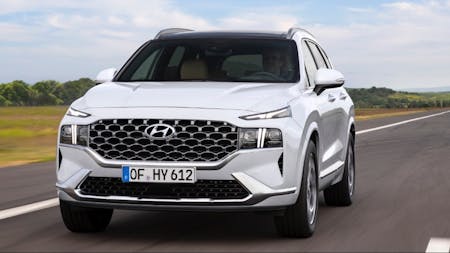 Hyundai announces New SANTA FE prices and specifications