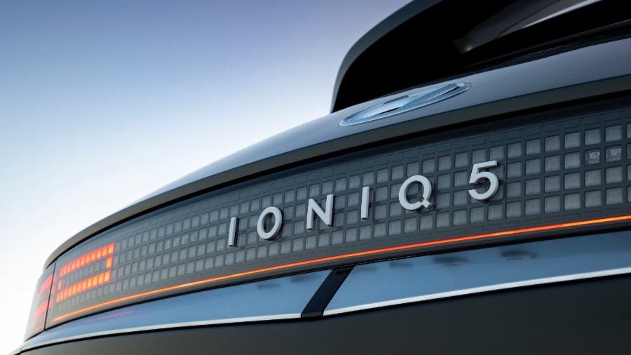 Hyundai IONIQ 5 Named ‘Best Car’ by Pocket-lint